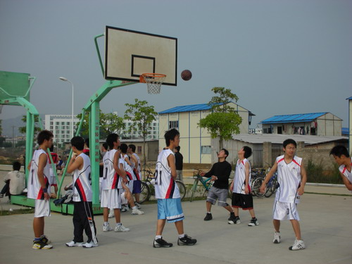 点击新窗口仔细浏览